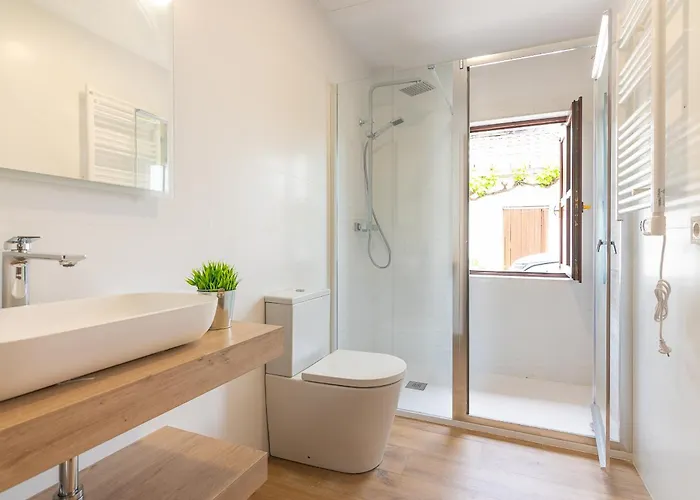 Infinity Coast By Fidalsa Miengo